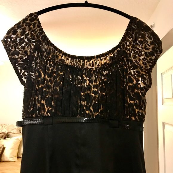 TAHARI Dress. Stunning Dress for Work or a Night Out High Waisted Black Satin - Picture 5 of 12